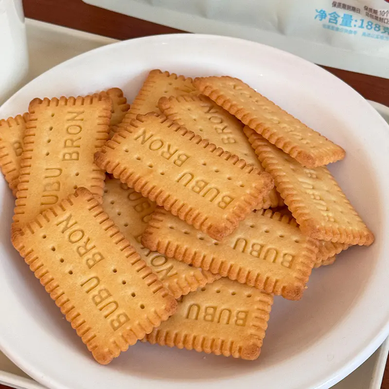 Biscuits aromatisés au fromage aux œufs à haute teneur en protéines DHA