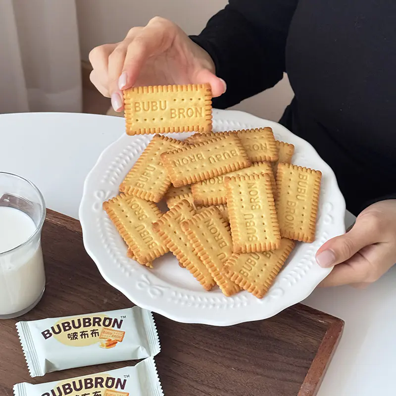Biscuits aromatisés au fromage aux œufs à haute teneur en protéines DHA
